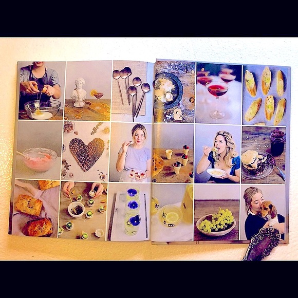 HOLIDAY PARTY IDEAS ADULT DRINKS COOKBOOK SASHA PIETERSE ‘IN GOOD TASTE’ NEW - Picture 2 of 15